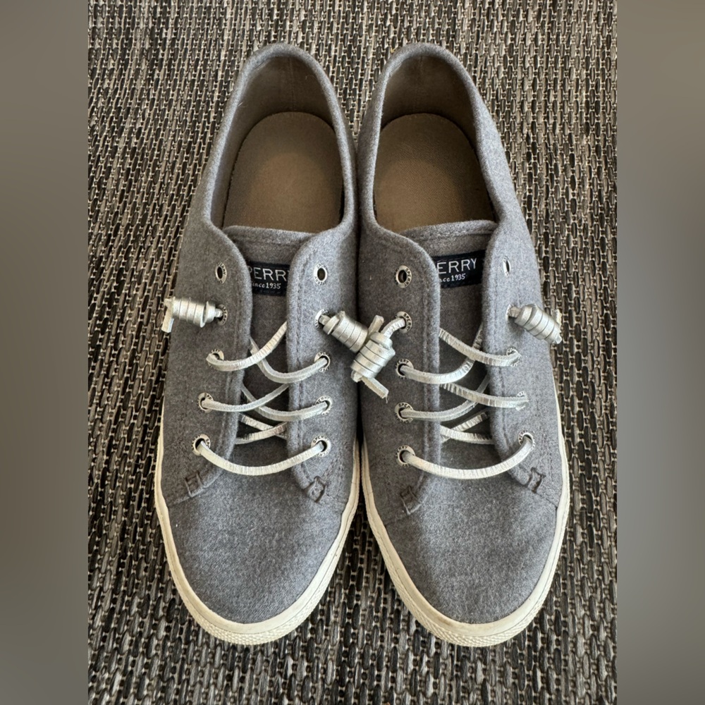 Sperry boat shoes
